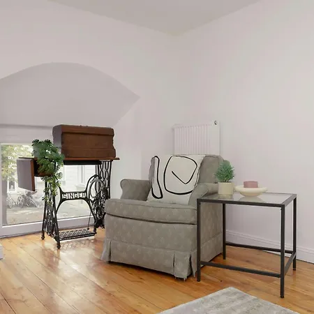 Apartmán Charming Two-bedroom Centre With A Mezzanine By Renters *